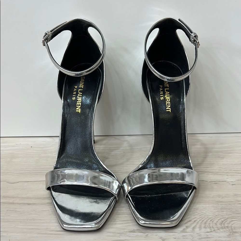 Saint Laurent Silver Heels with Elegant Design